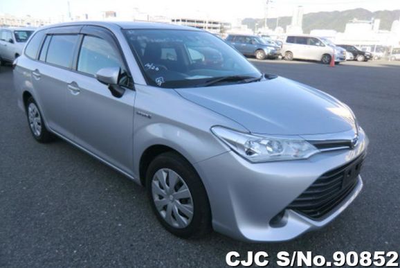 2016 Toyota / Corolla Fielder Hybrid Stock No. 90852